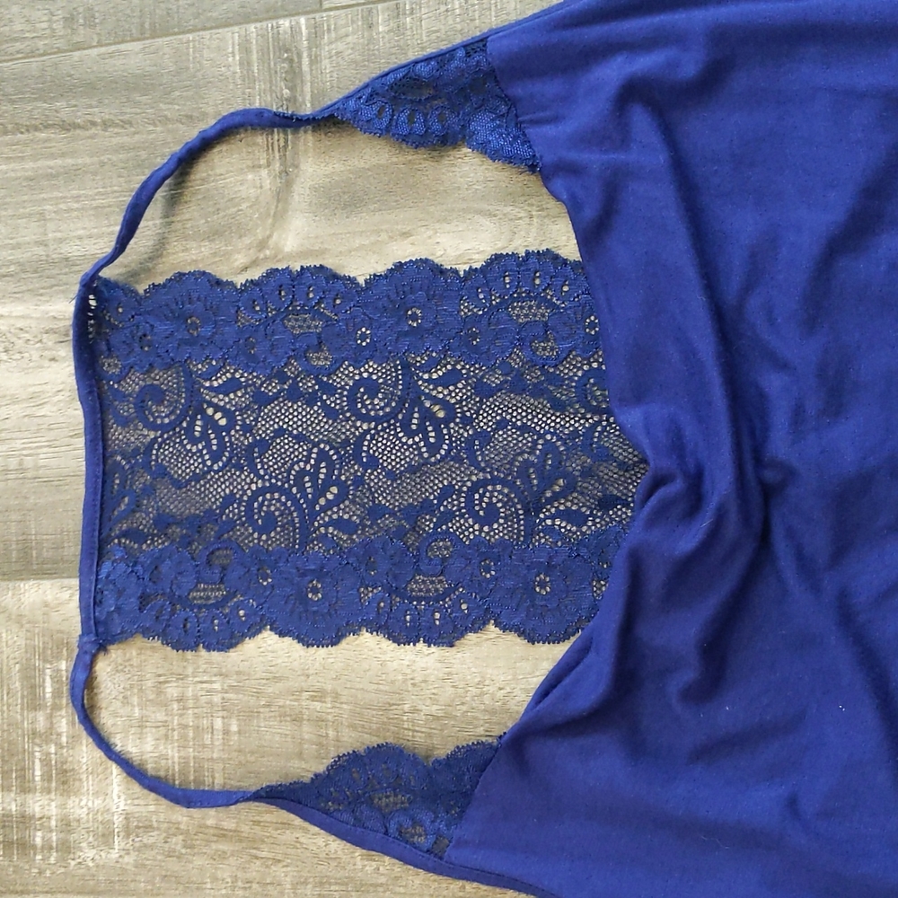 Express Tank top - Picture 2 of 3